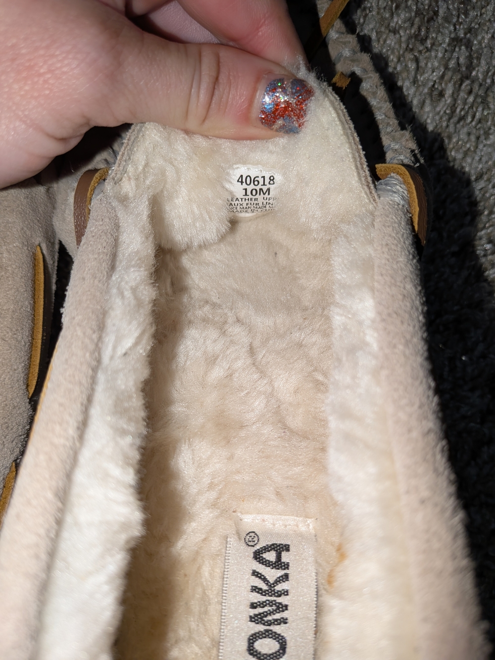 Minnetonka Women's Beige Suede Fur-Lined Moccasin - Picture 6 of 6